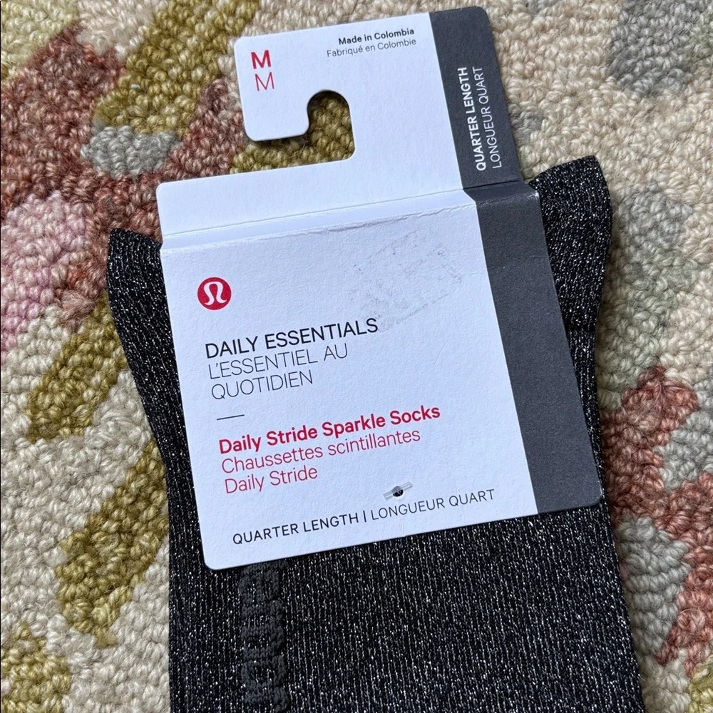 Lululemon NWT Daily Stride Sparkle Socks Black Moon/ Silver glimmer Medium